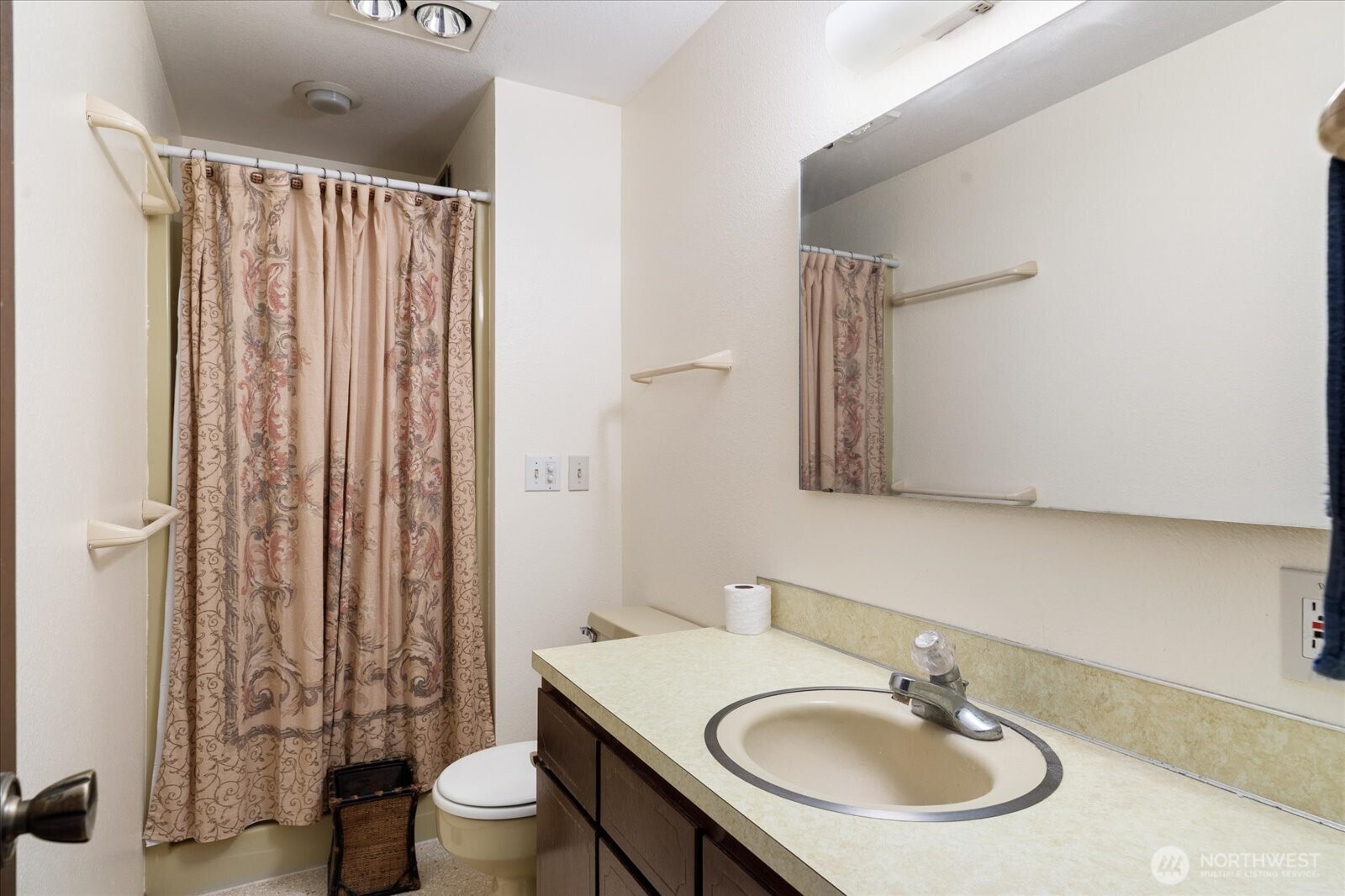 581 Olympic View Drive Property Photo 17