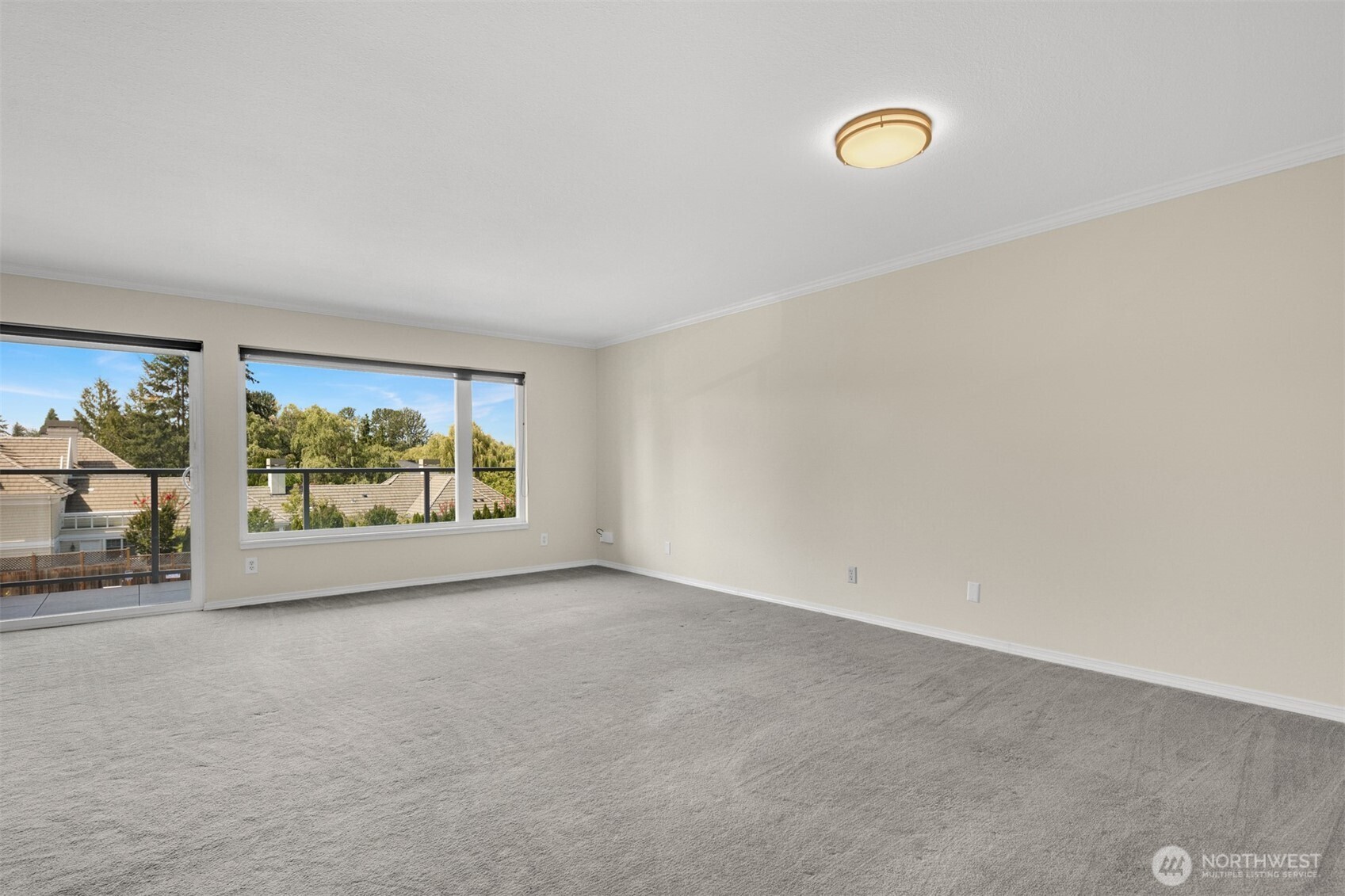 2501 Canterbury Lane 320 Property Photo 9