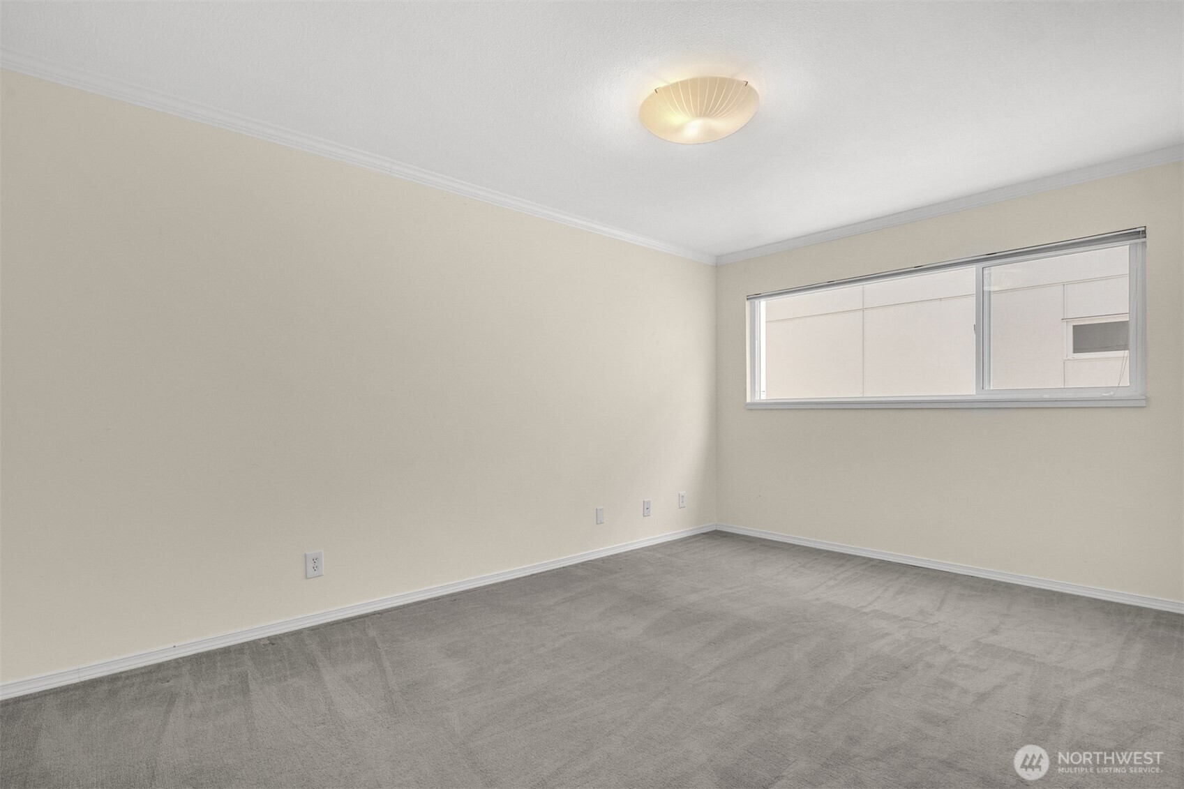 2501 Canterbury Lane 320 Property Photo 21