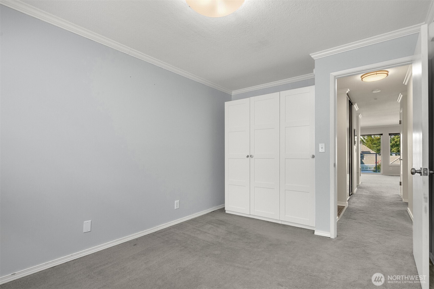 2501 Canterbury Lane 320 Property Photo 26
