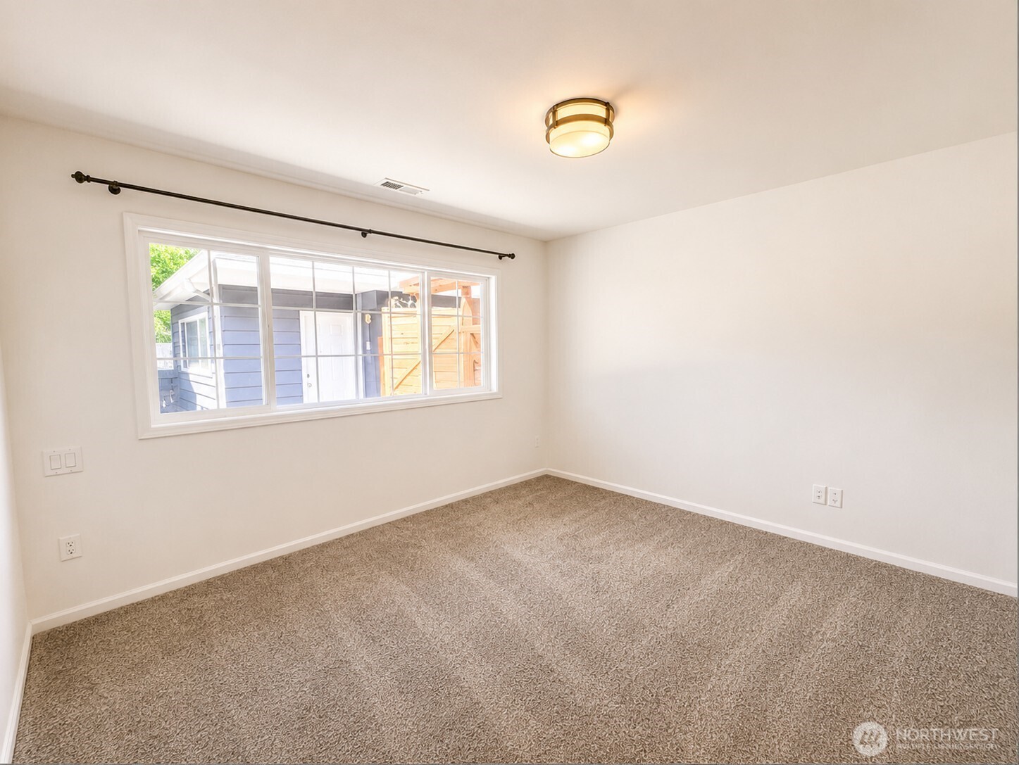 10424 Ne 17th Street Property Photo 20