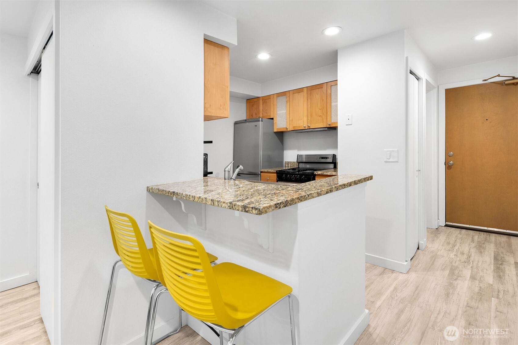 7600 Greenwood Avenue 209 Property Photo 10