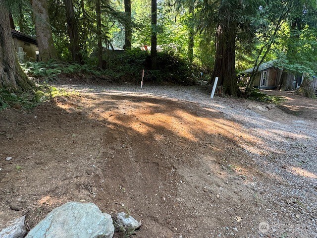 45108 Tillicum Trail Property Photo 3