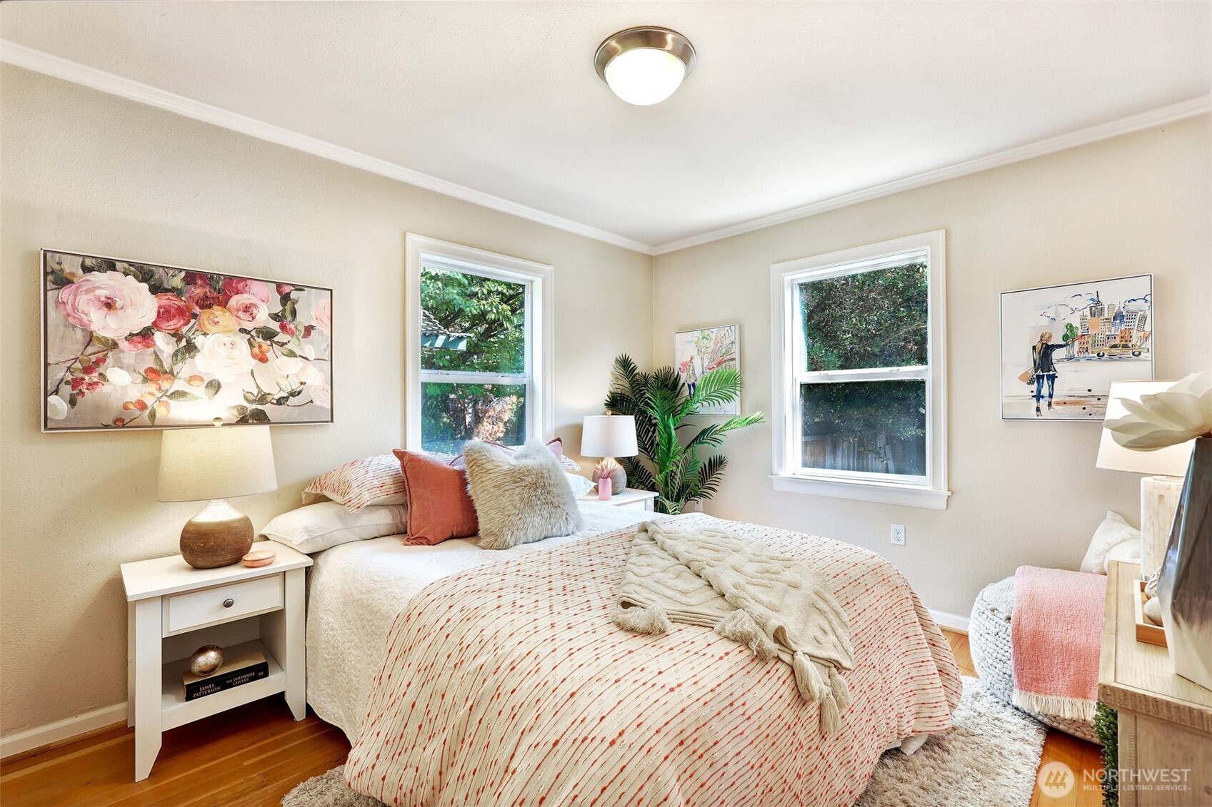 12025 56th Place Property Photo 8