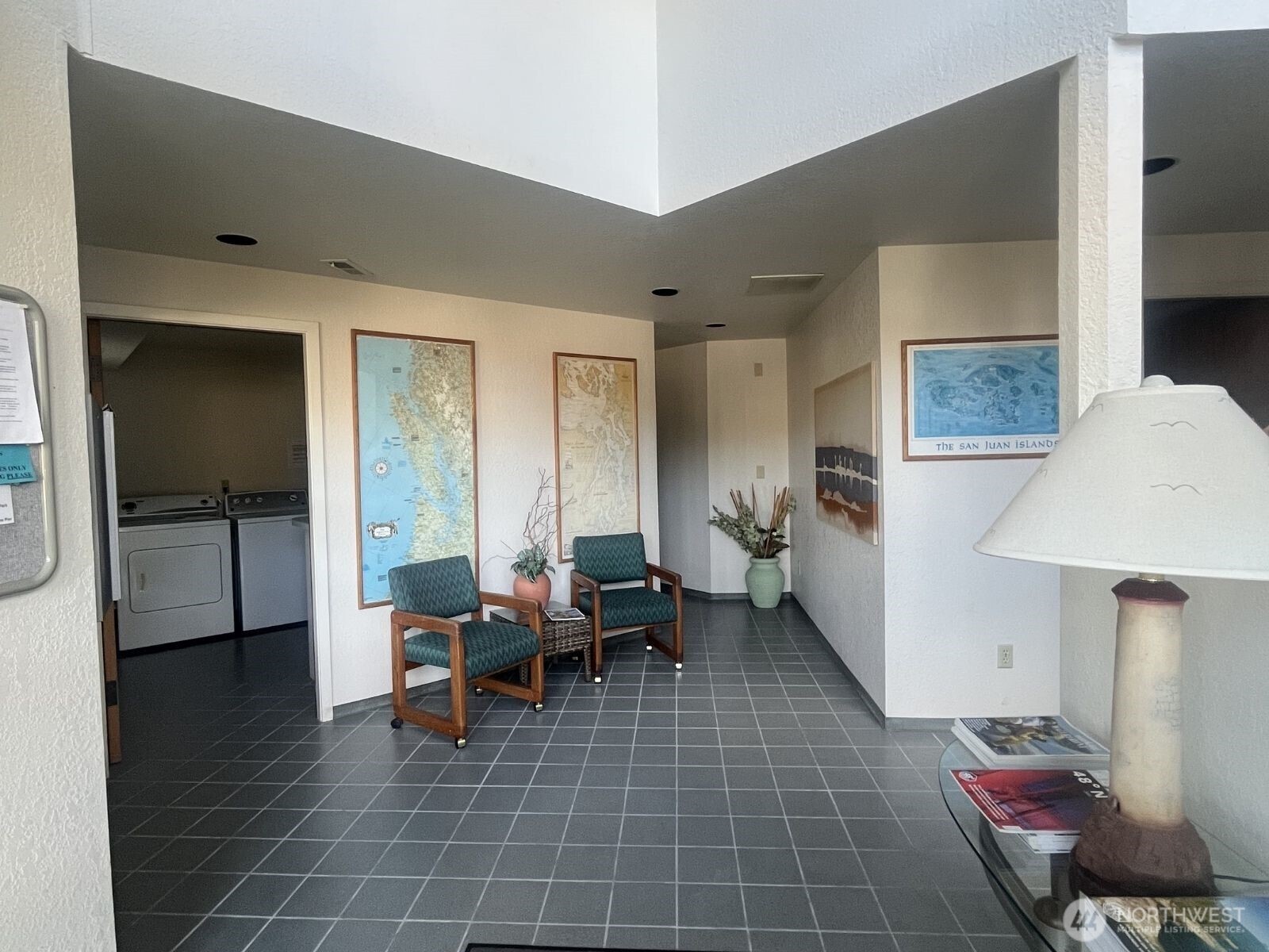 3901 Harborview Drive B25 Property Photo 12