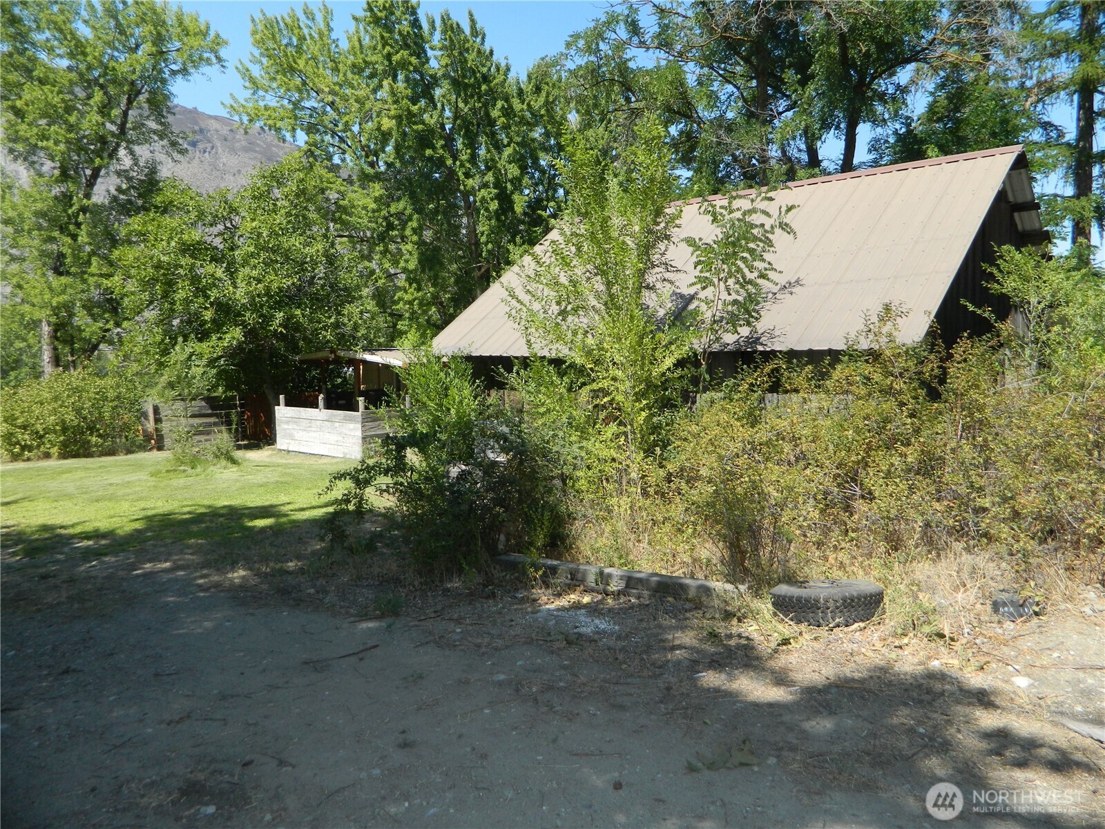 31676 G Highway 97 Property Photo 11