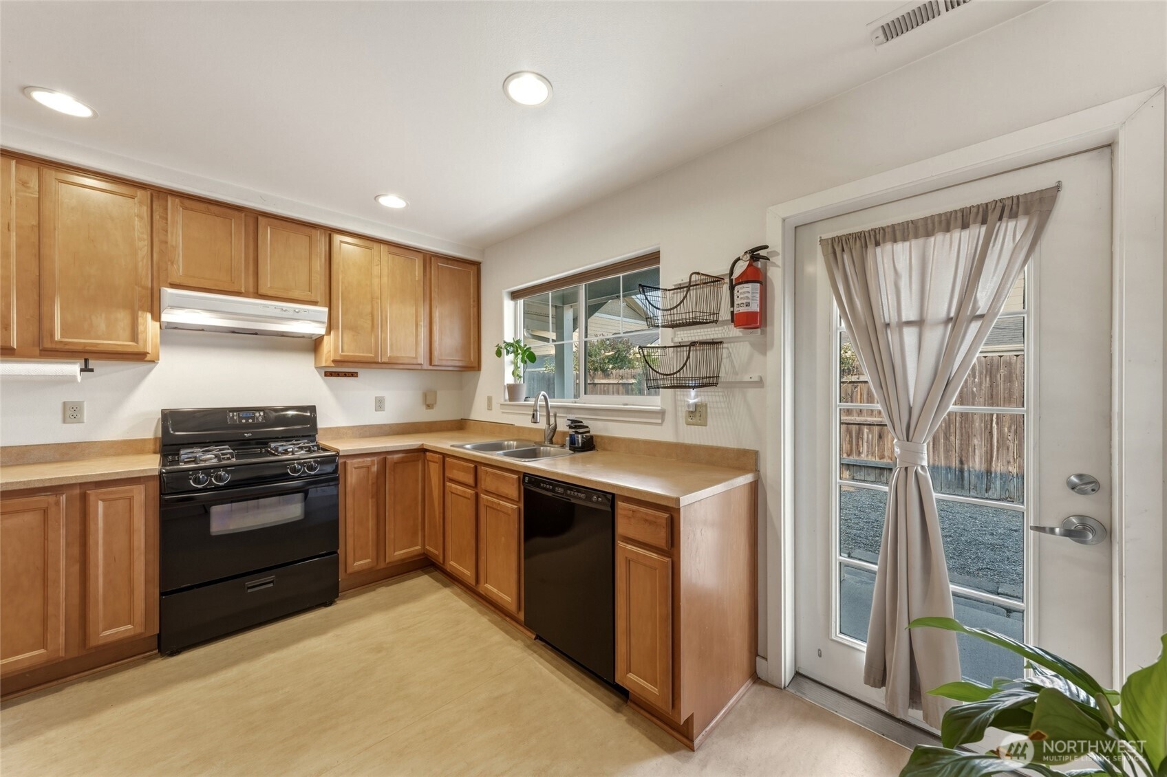 535 Cayuse Street Property Photo 6