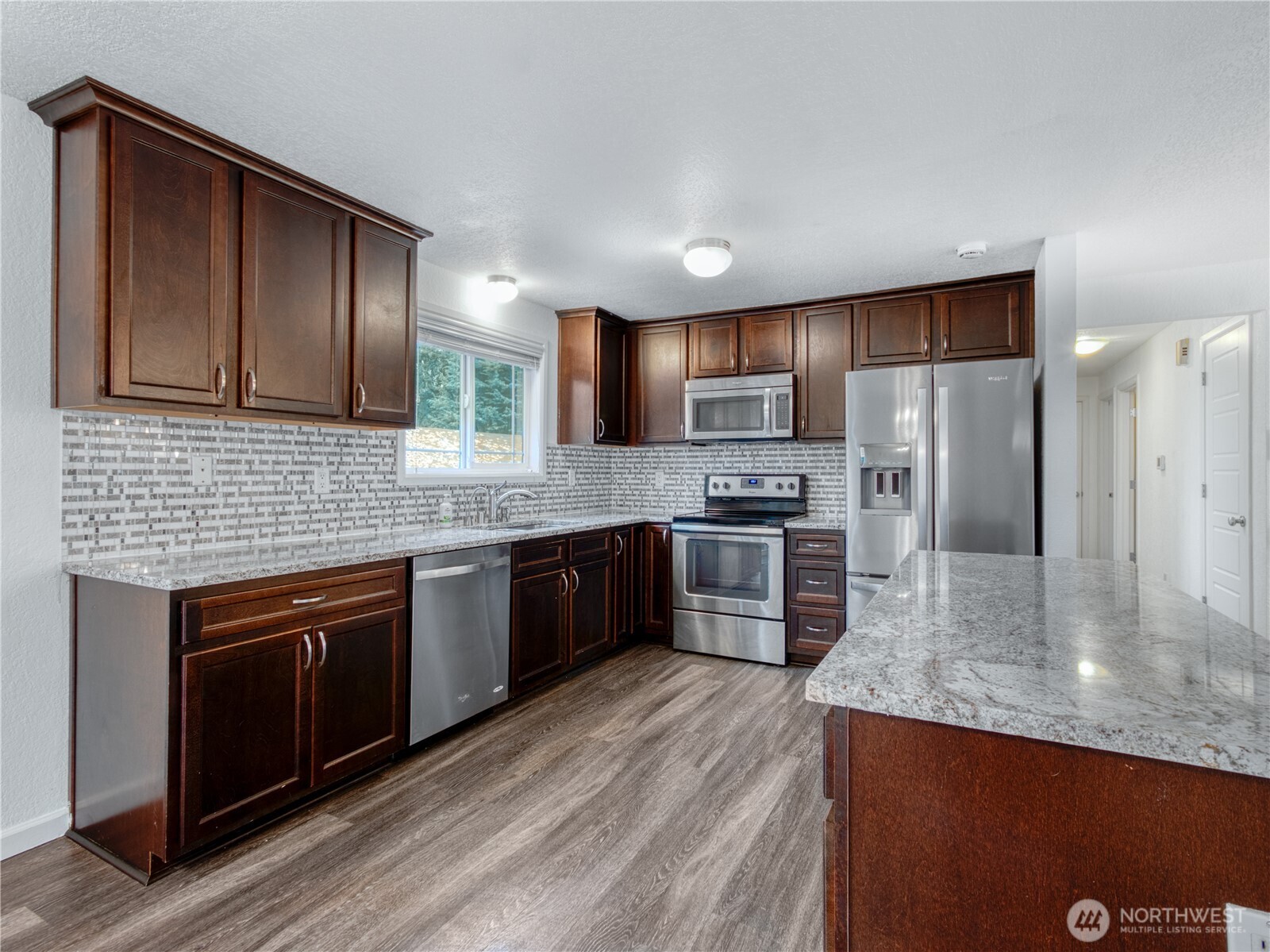 9707 159th Street Ct Property Photo 9