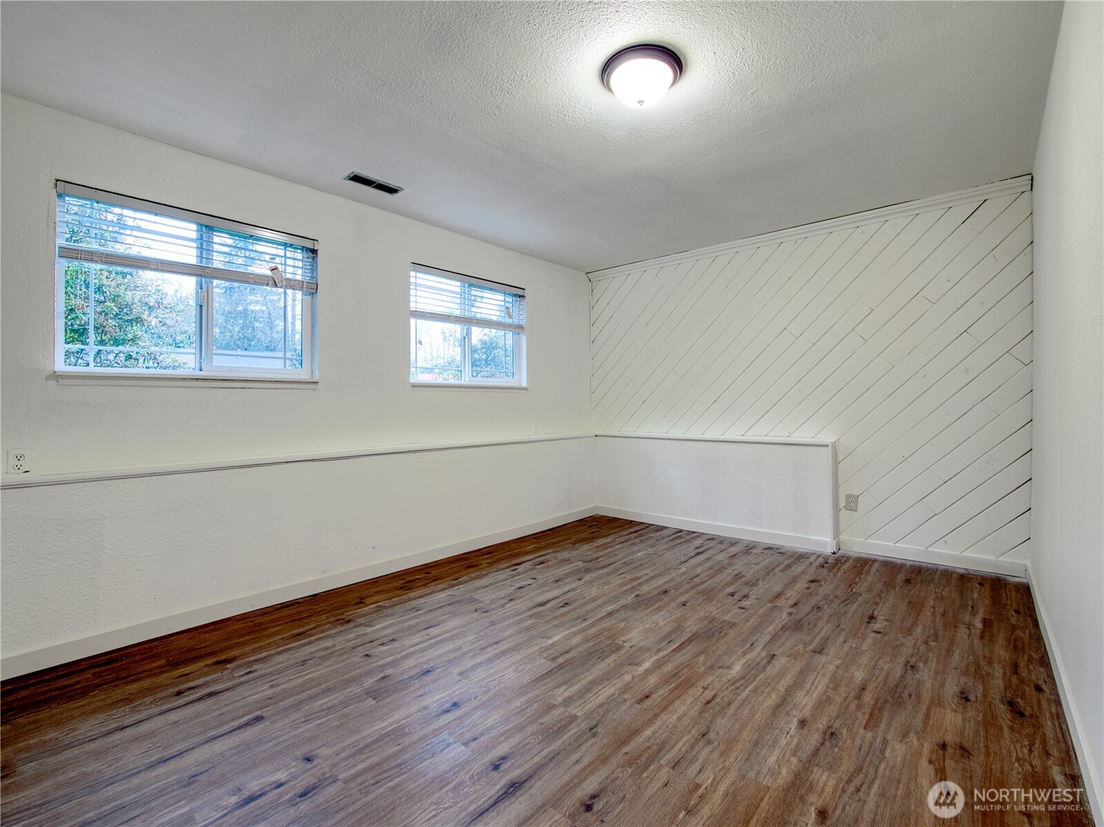 9707 159th Street Ct Property Photo 20