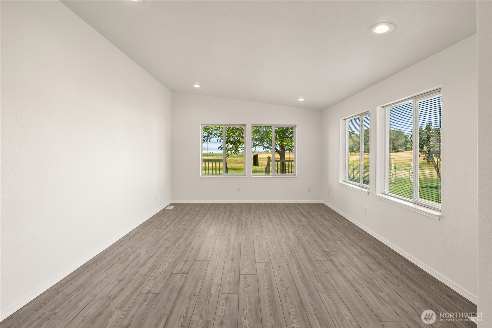 2680 Carroll Road Property Photo 10