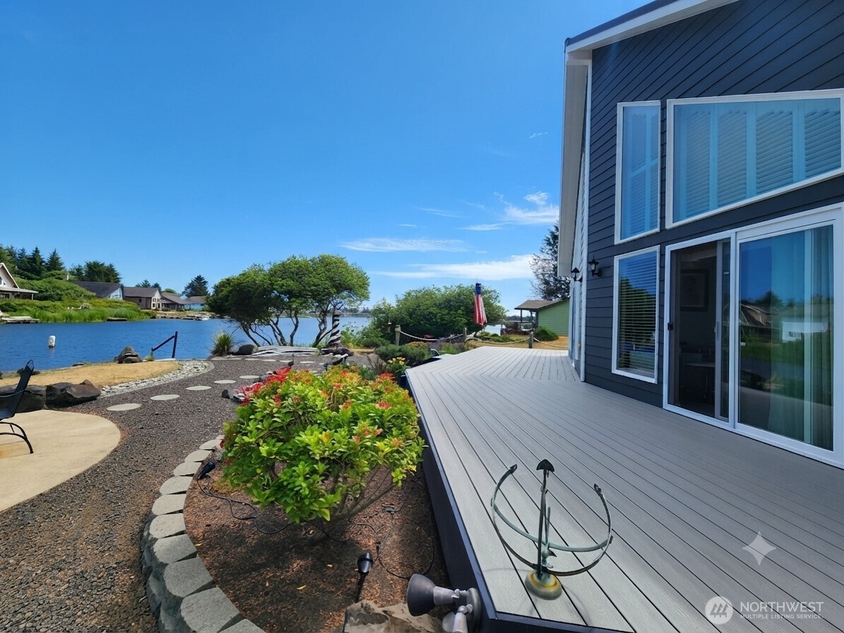 798 Cod Court Property Photo 1