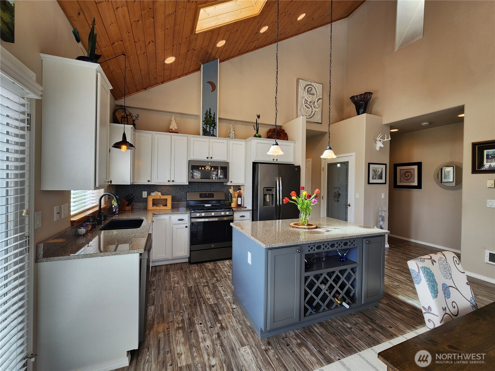 798 Cod Court Property Photo 6