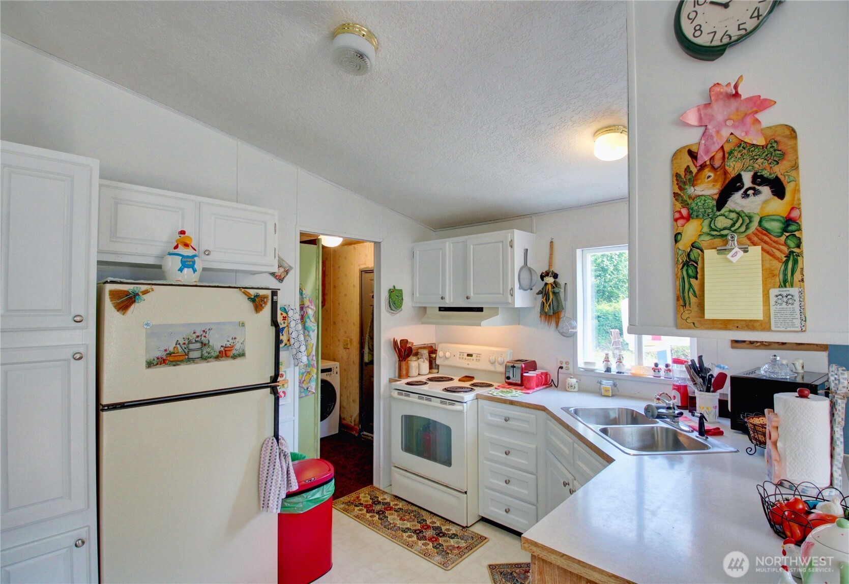 8840 Haystack Road Property Photo 11