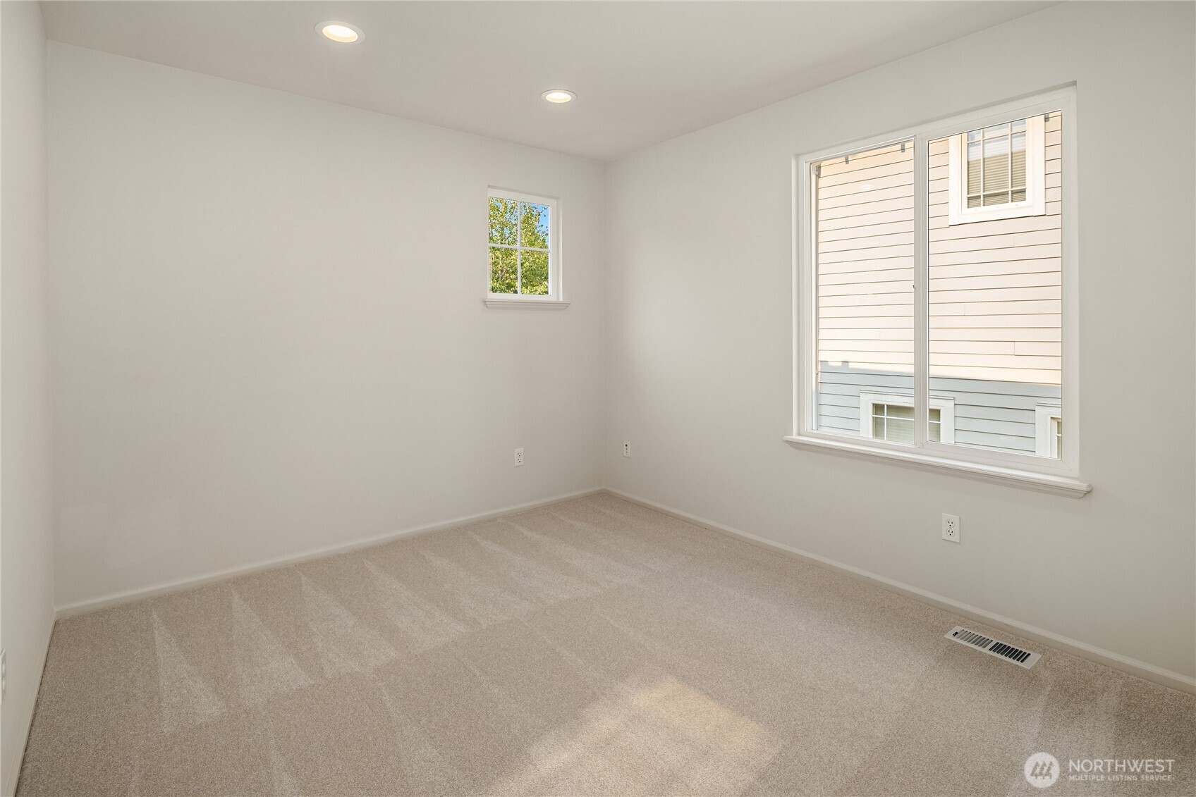 1513 Ne Iris Street Property Photo 29