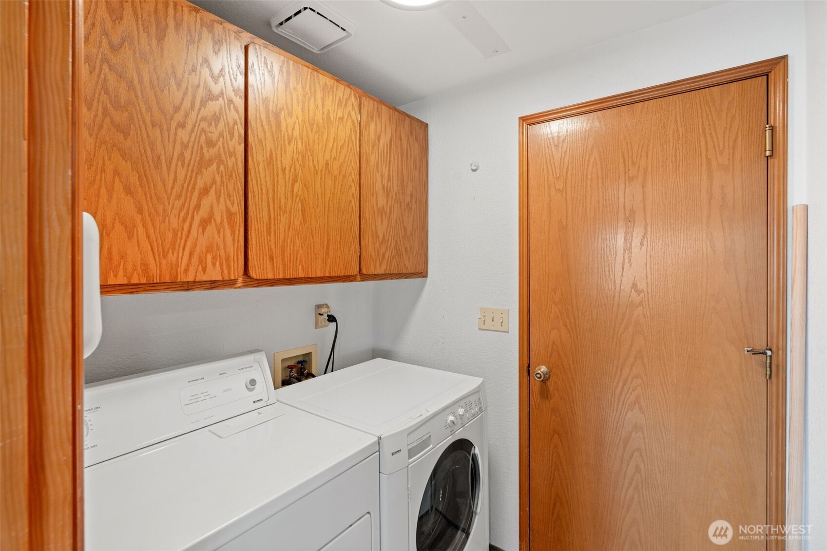 3746 Golden Eagle Loop Property Photo 20