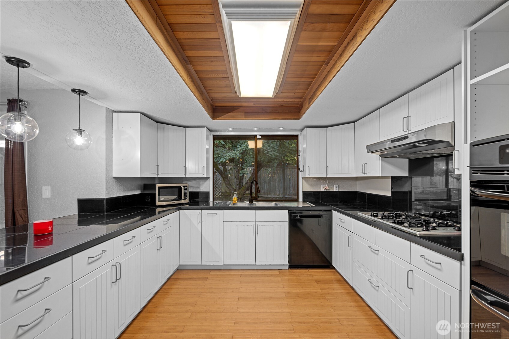 15207 94th Avenue Property Photo 10