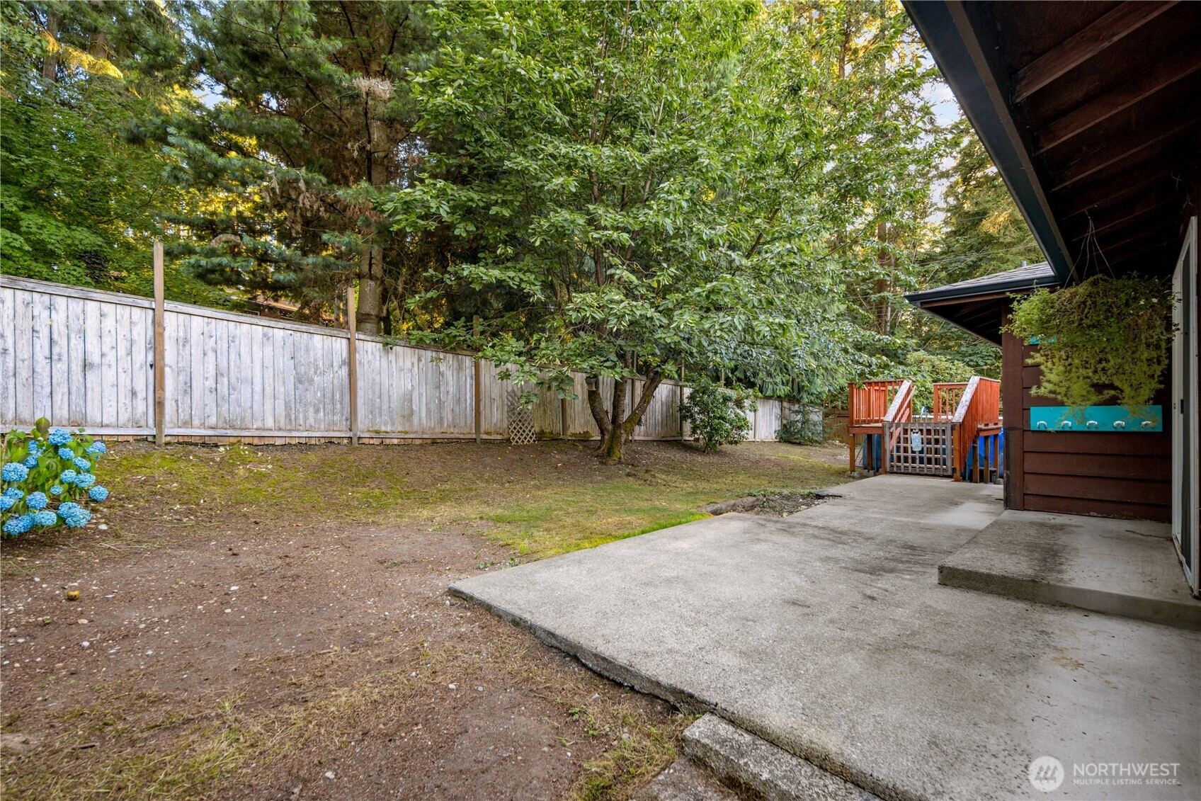 15207 94th Avenue Property Photo 25