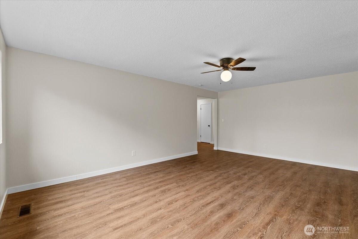 708 Tartan Drive Property Photo 16