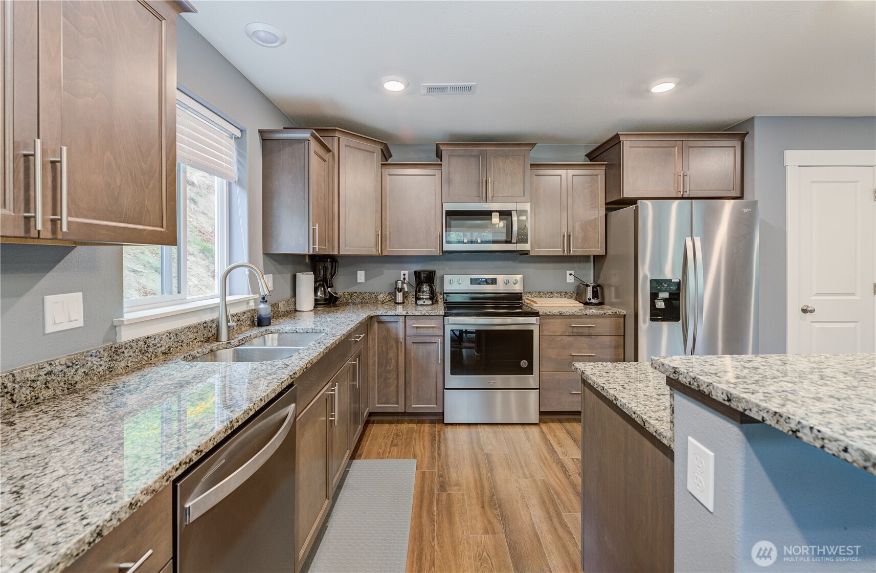 10010 Eagle Creek Road Property Photo 13