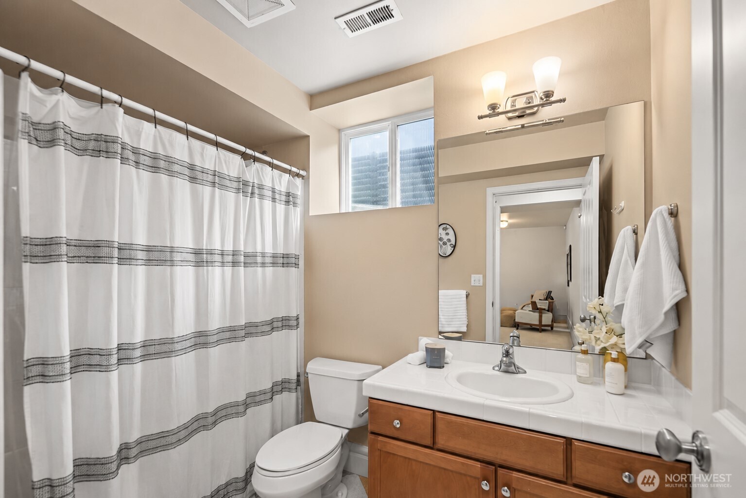 4047 Willams Avenue Property Photo 33