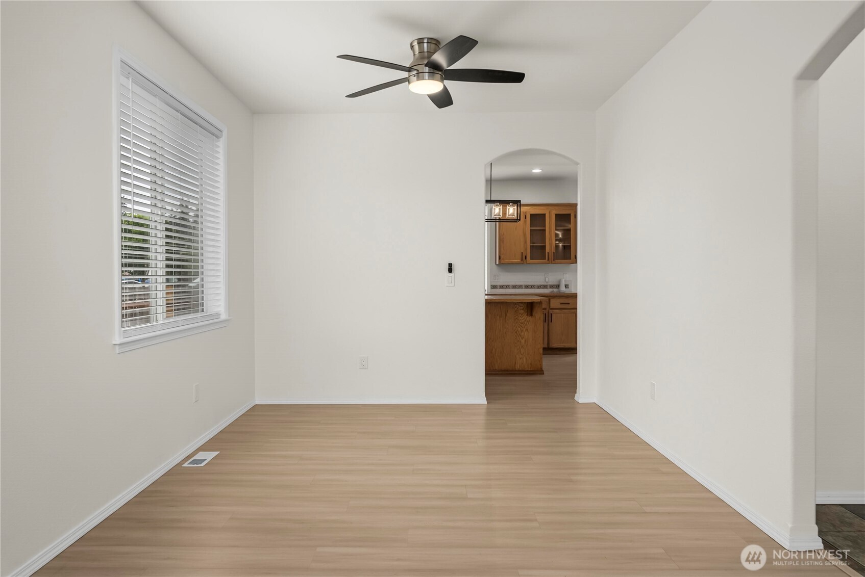 11117 132nd Street Ct Property Photo 5