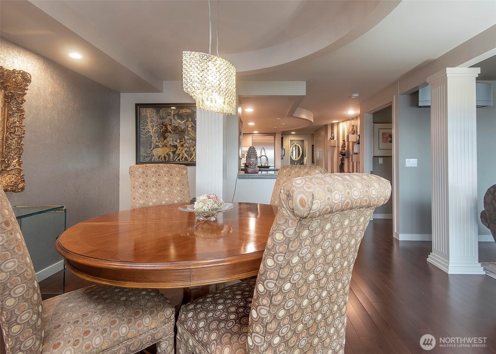 2040 Waverly Place 301 Property Photo 12