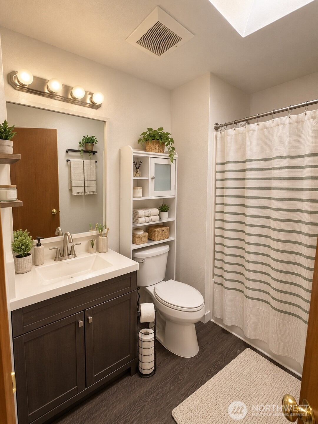 8330 9th Place Property Photo 11