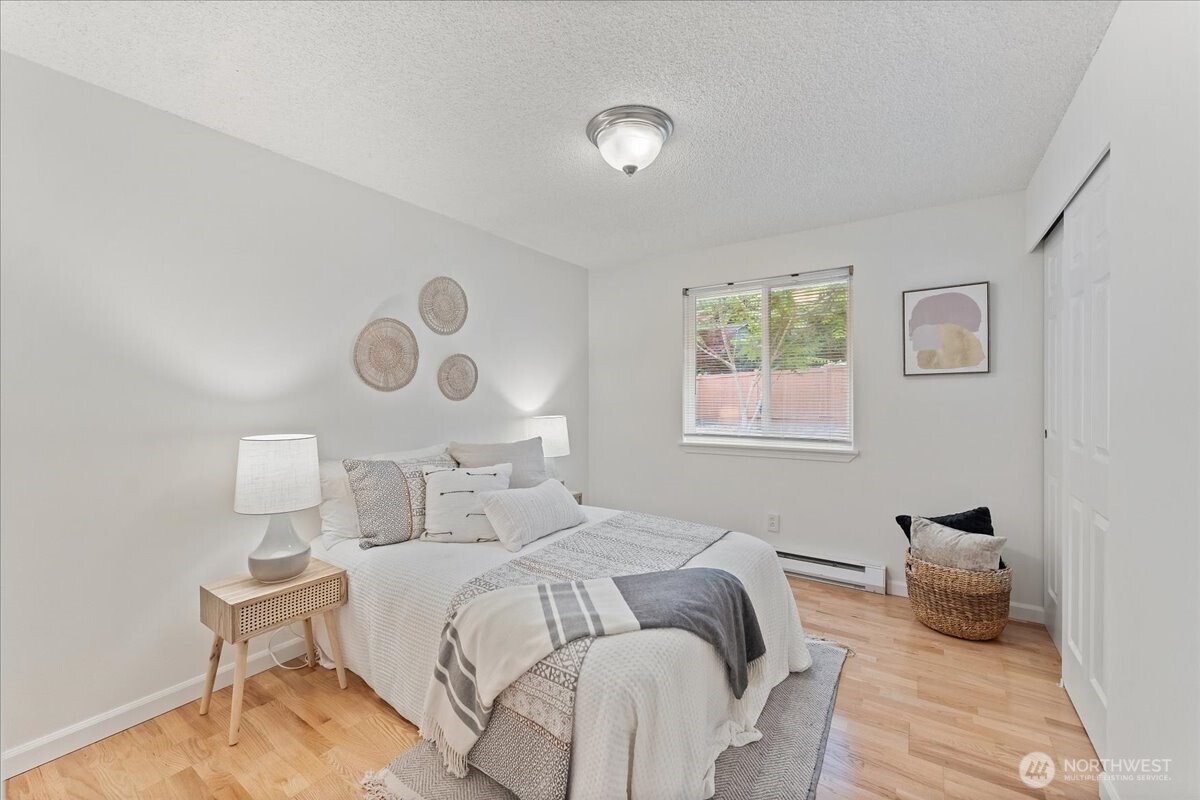 9210 166th Place Property Photo 16
