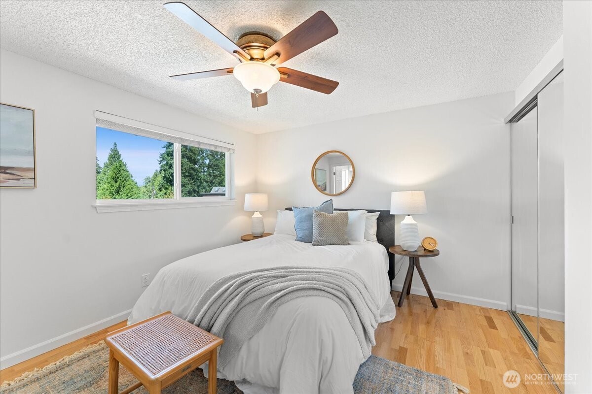 9210 166th Place Property Photo 17