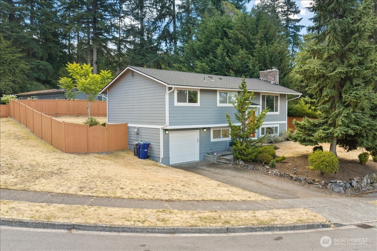 9210 166th Place Property Photo 29