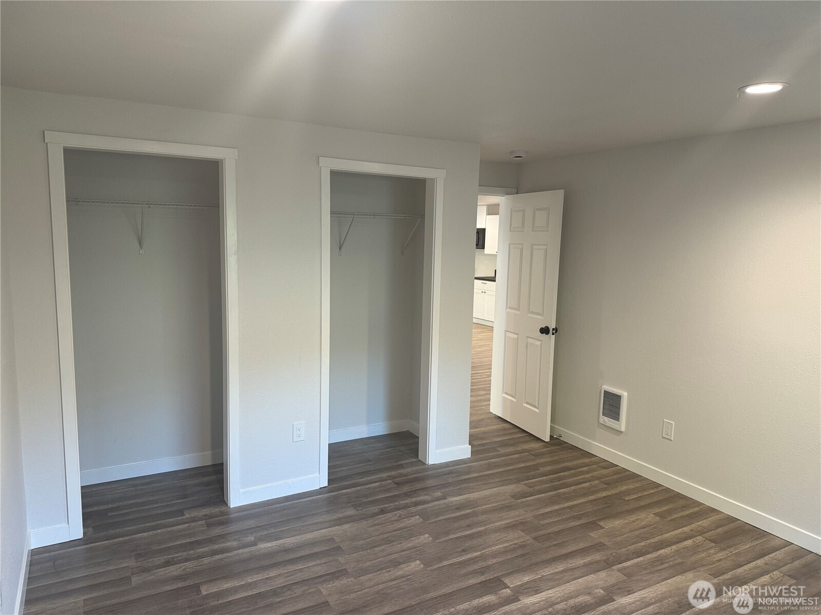 30 E Sylvan Heights Lane Property Photo 9