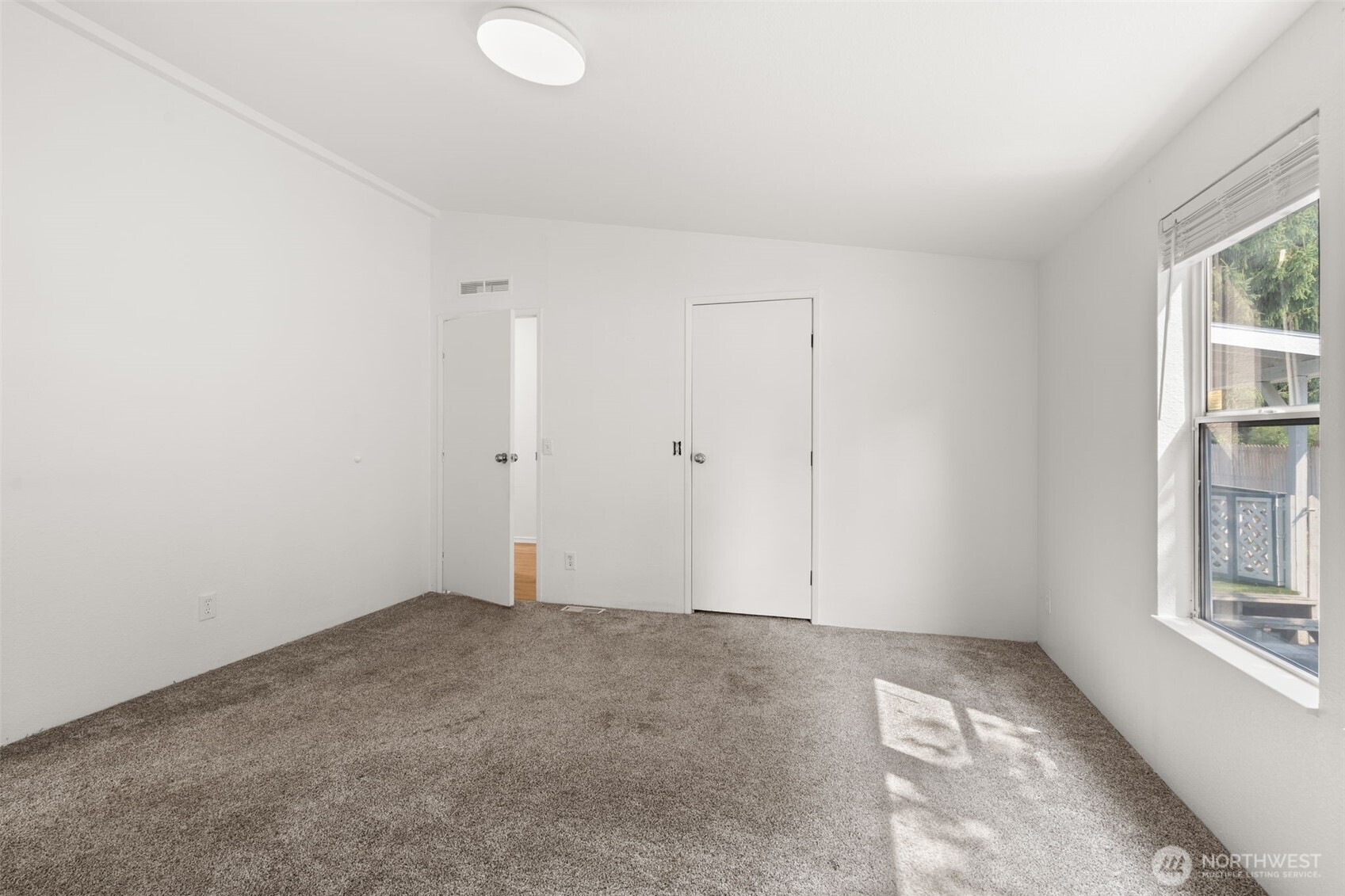 8720 Pepperidge Lane Property Photo 20