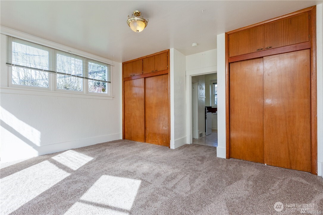 1714 Colby Avenue 2 Property Photo 12