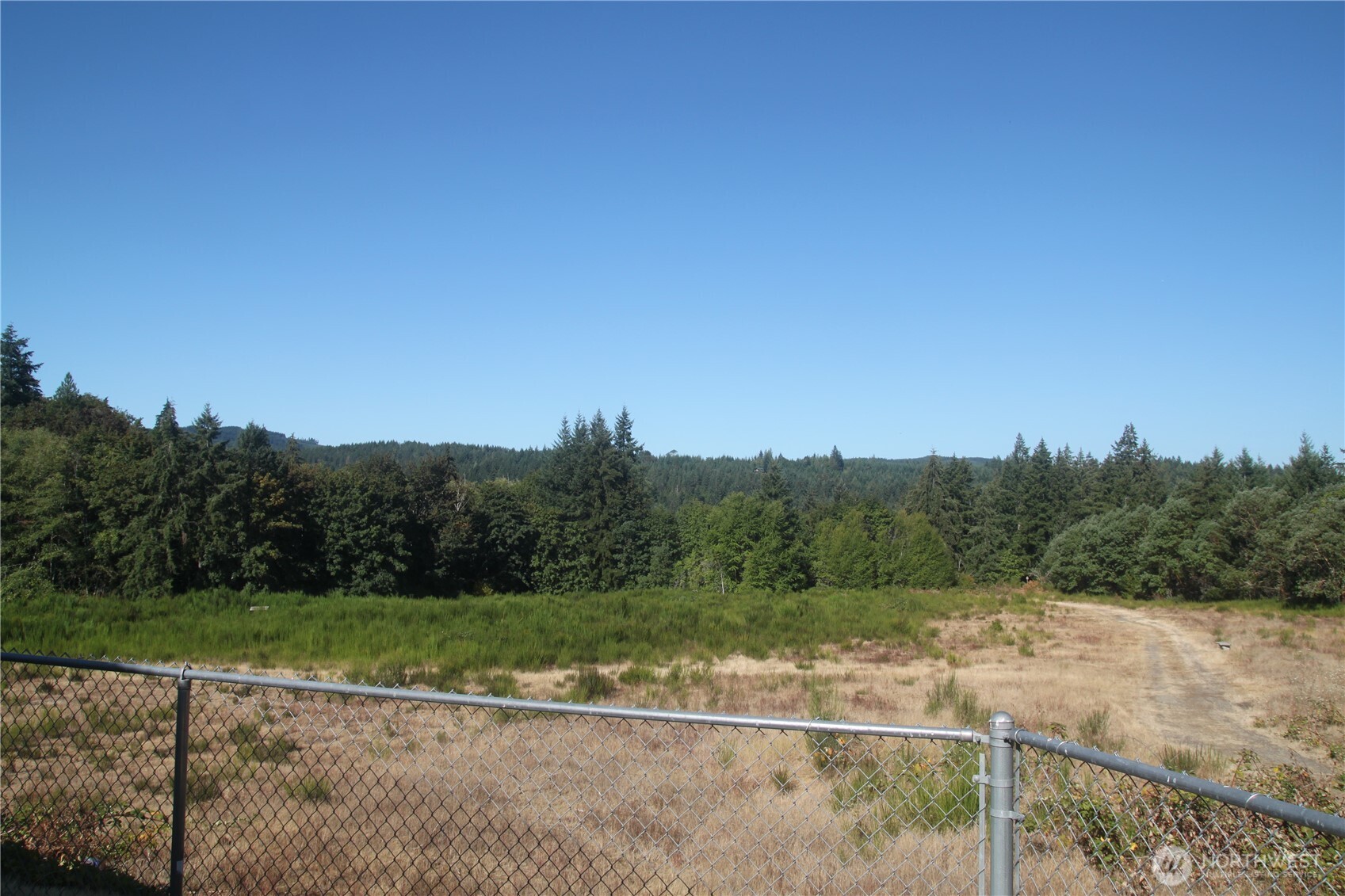 102 Sereno Circle Drive Property Photo 4