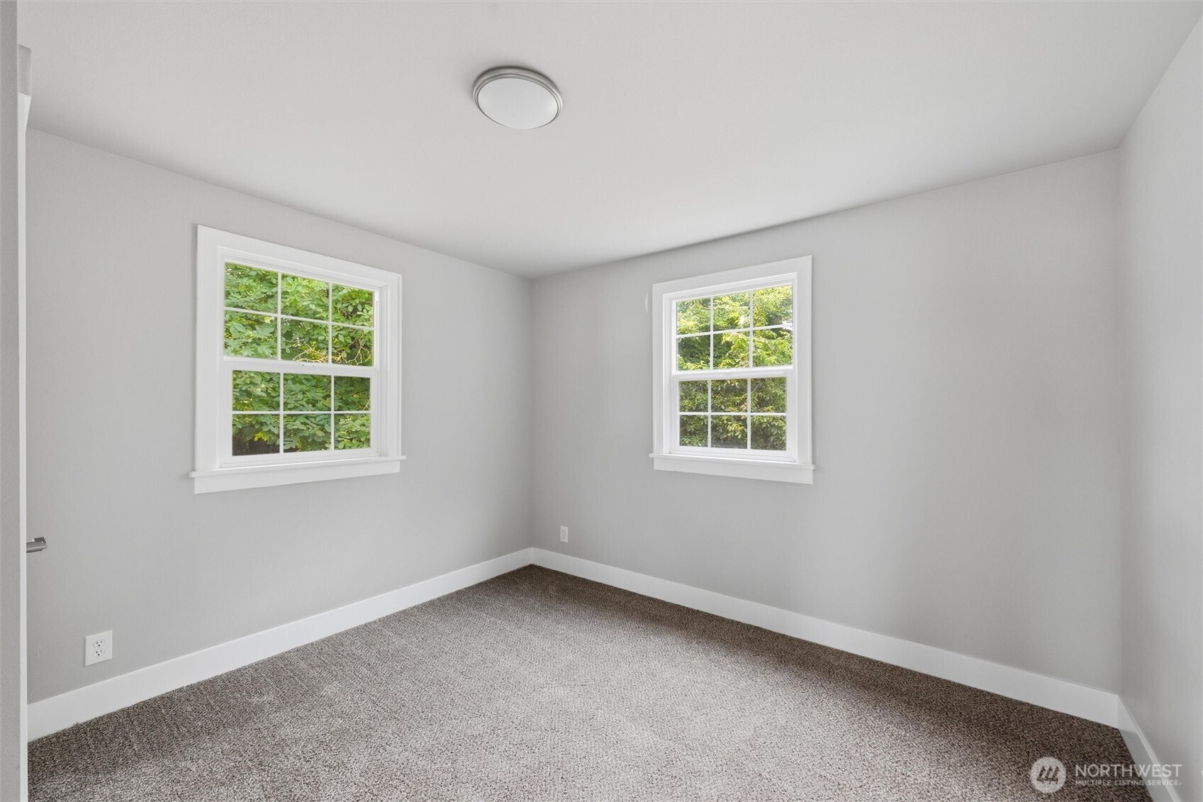811 Nooksack Avenue Property Photo 13