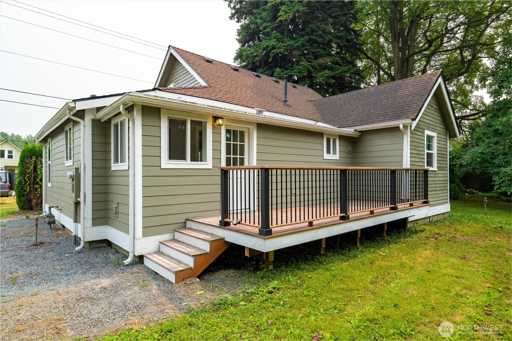 811 Nooksack Avenue Property Photo 37