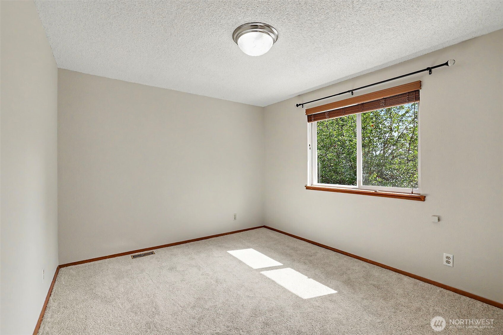 13459 Se 250th Court Property Photo 26