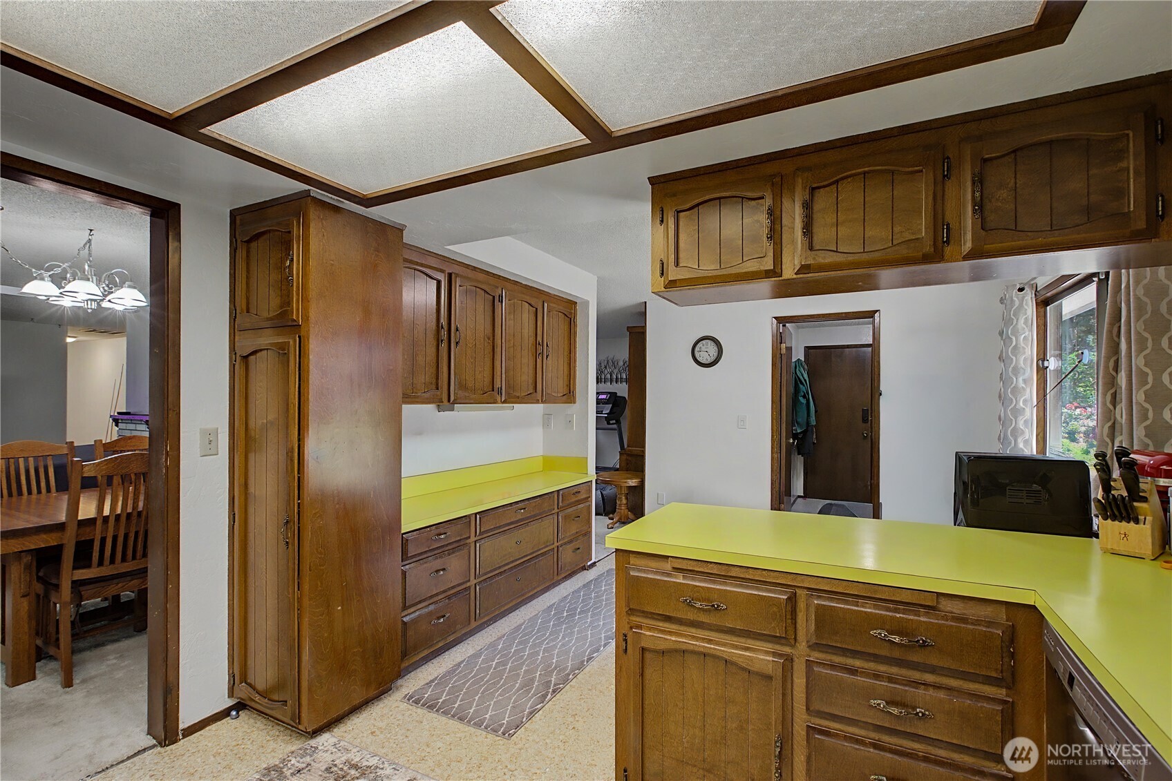 6411 Sierra Drive Property Photo 11