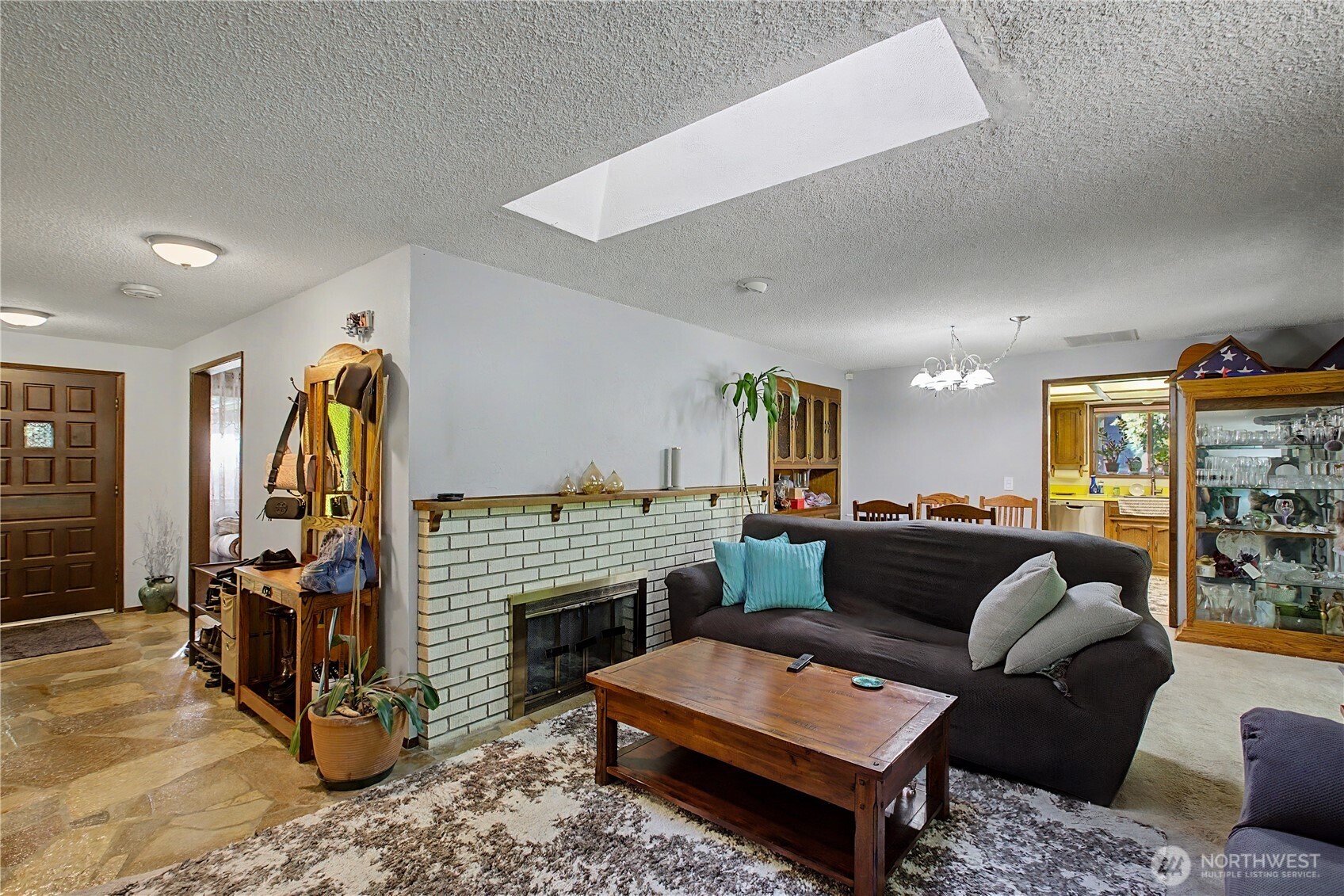 6411 Sierra Drive Property Photo 14