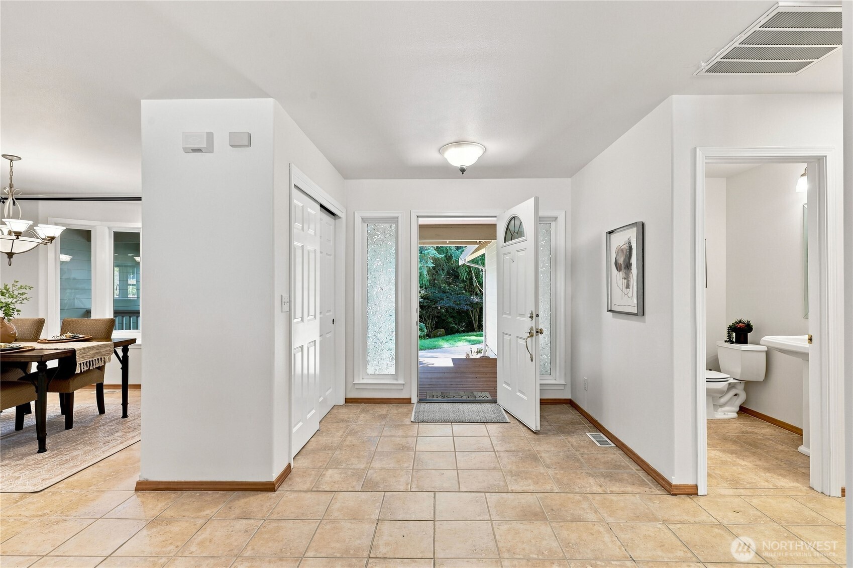 17523 Maple Hill Avenue Property Photo 2