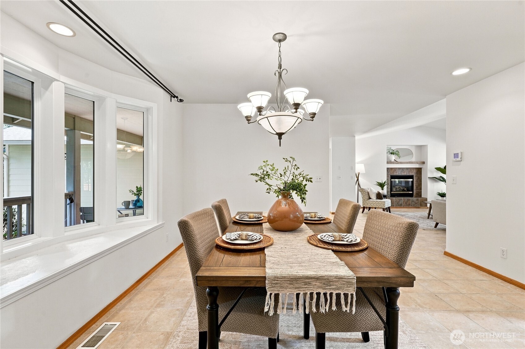 17523 Maple Hill Avenue Property Photo 17