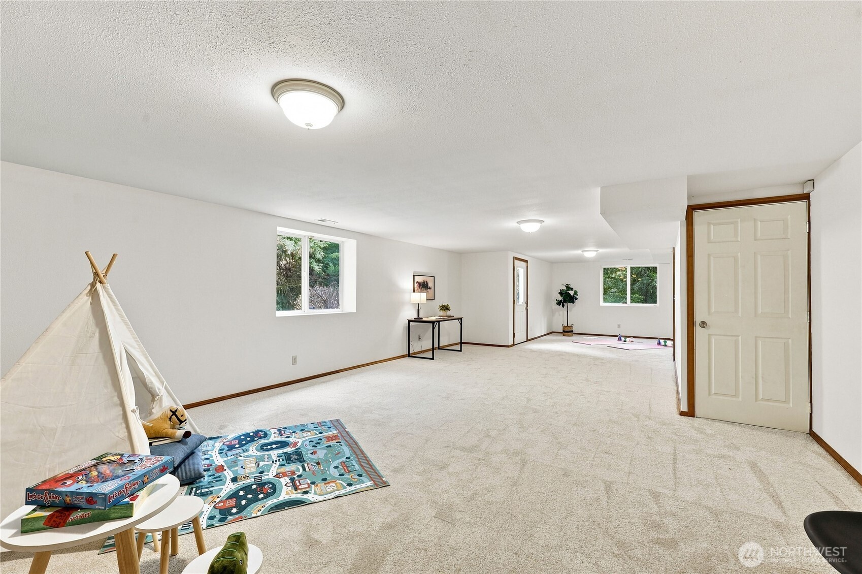17523 Maple Hill Avenue Property Photo 33