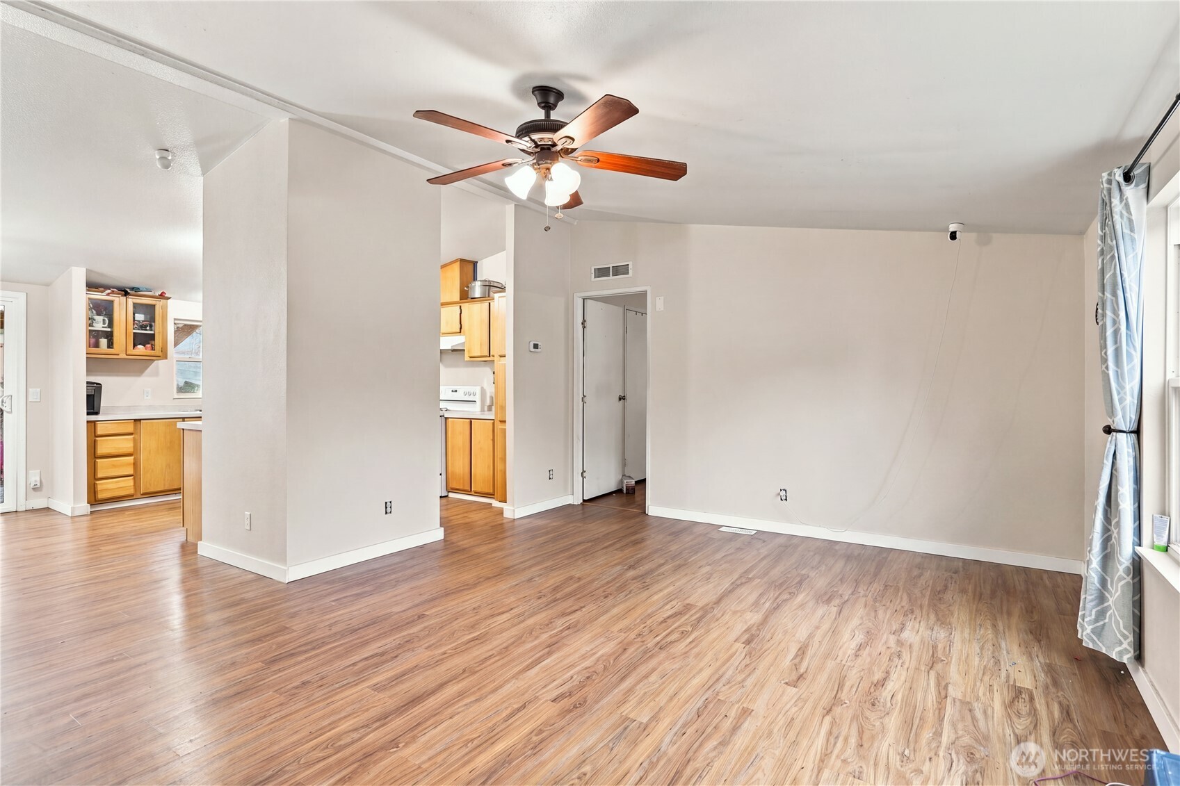 902 Timber Lane Property Photo 6
