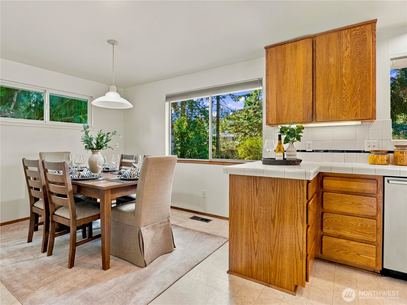 12231 95th Place Property Photo 10