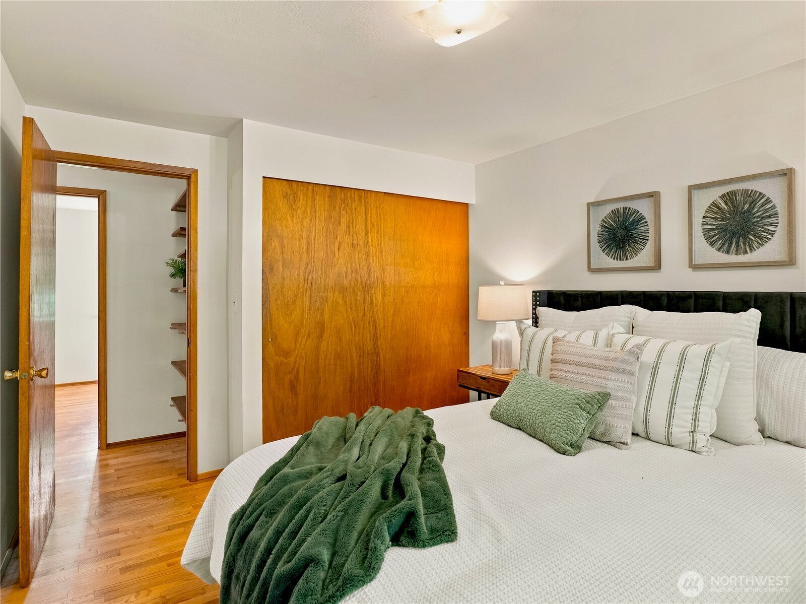 12231 95th Place Property Photo 13
