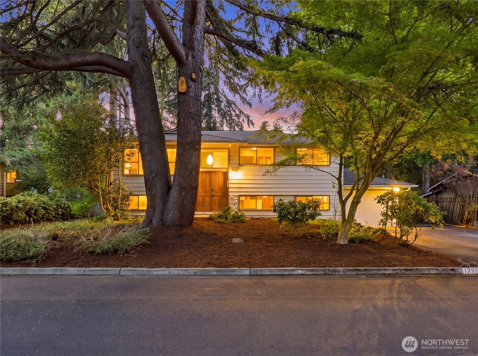 12231 95th Place Property Photo 36