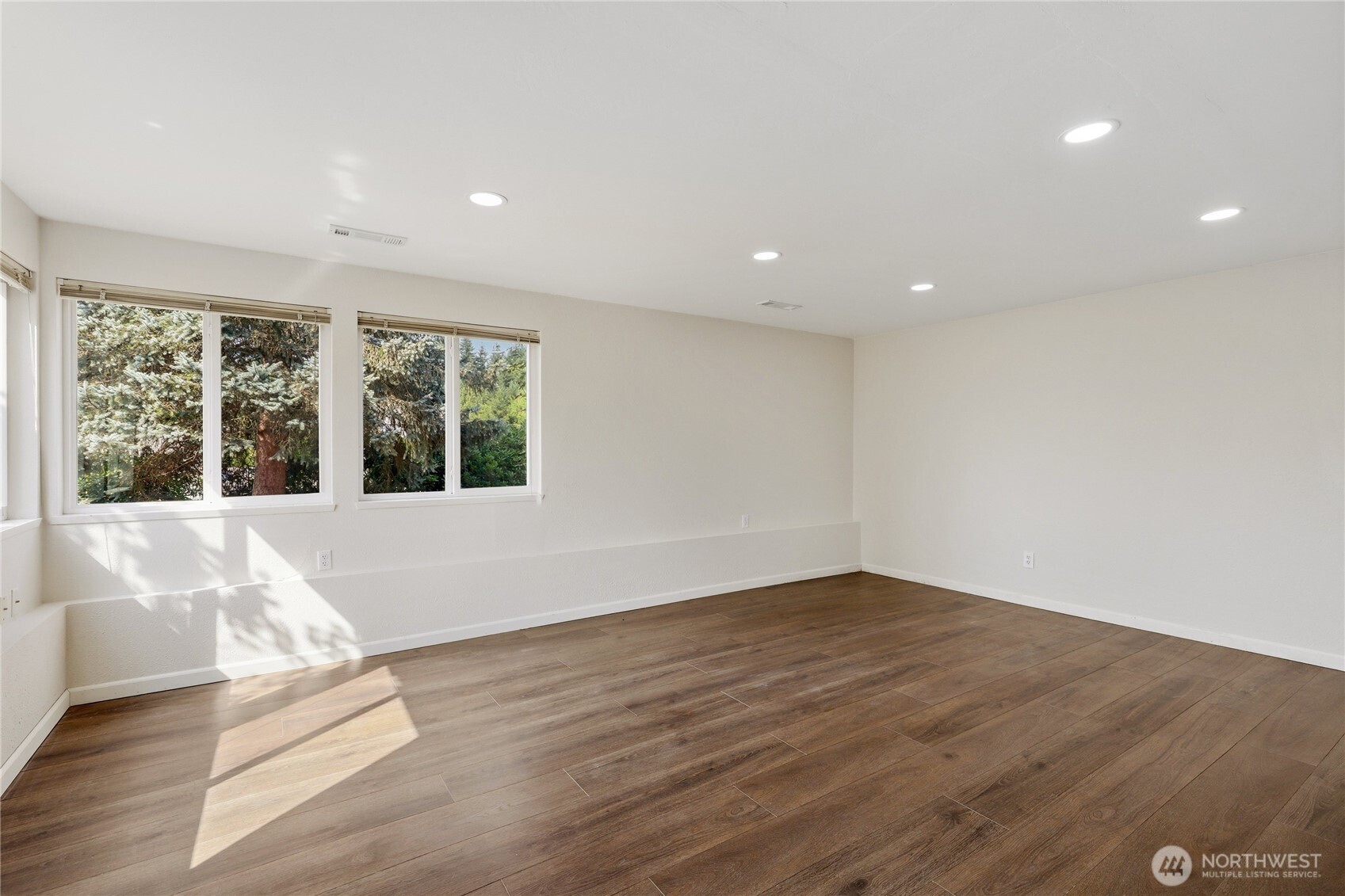 1875 Ne Bentley Drive Property Photo 22