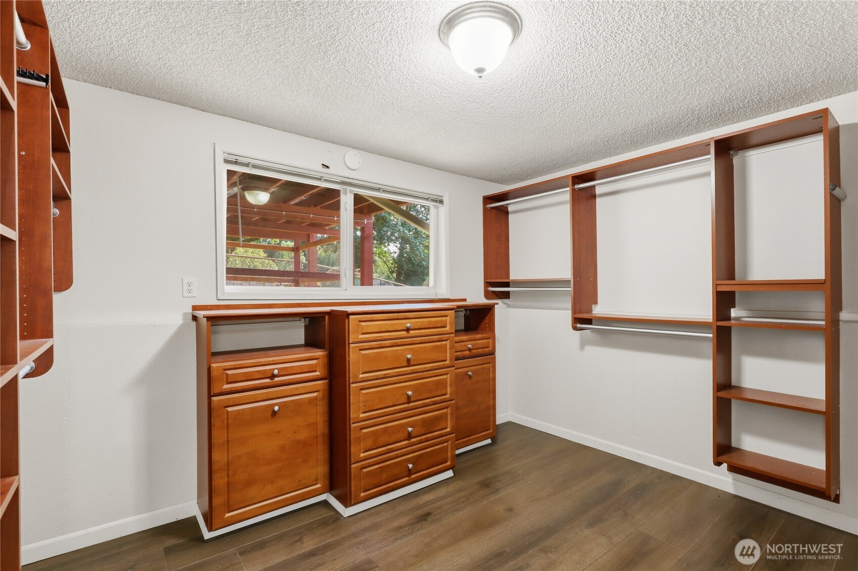 1875 Ne Bentley Drive Property Photo 25