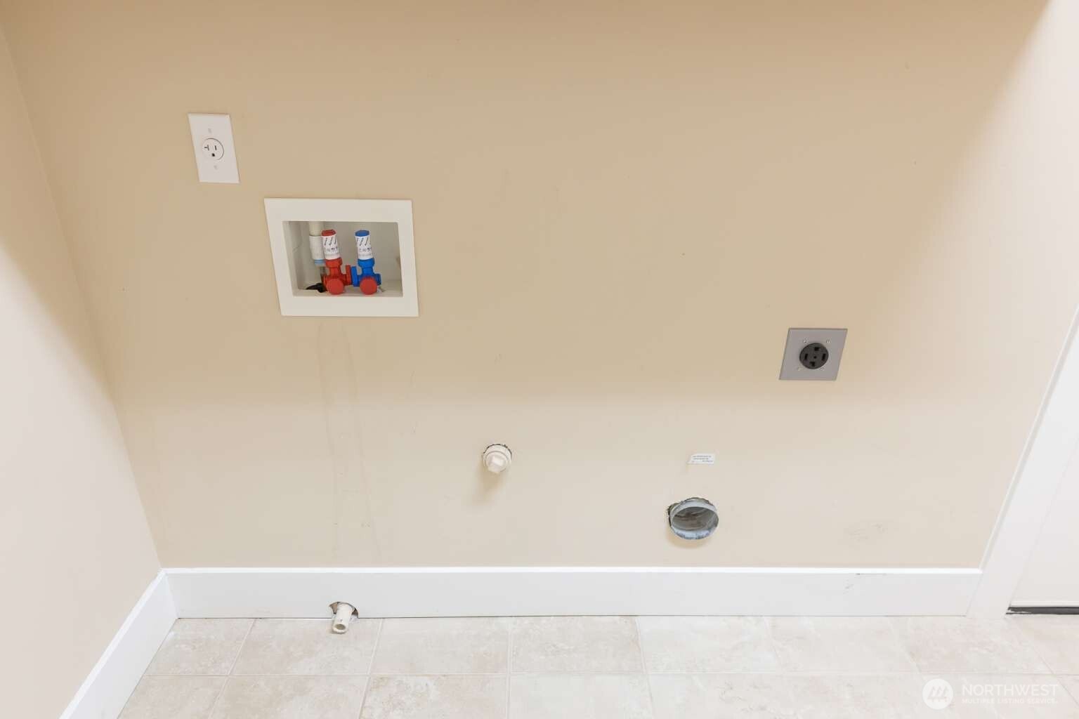 1321 89th Avenue Property Photo 4