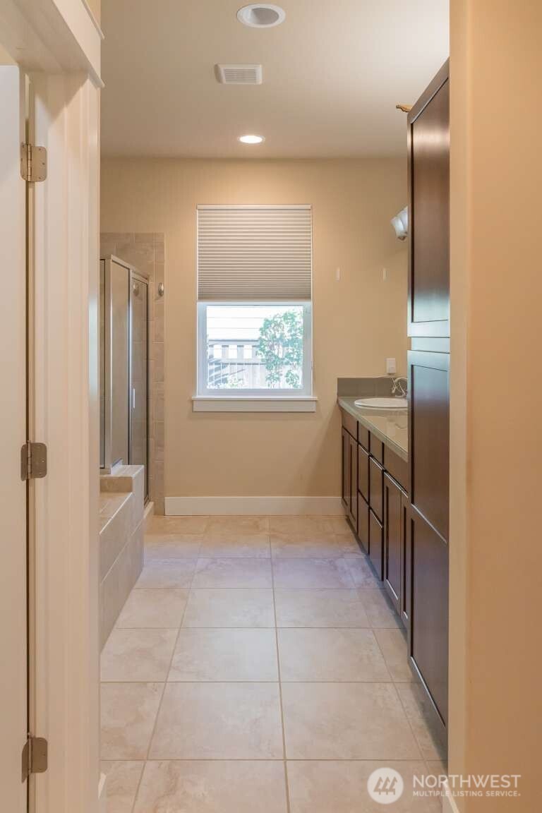 1321 89th Avenue Property Photo 38
